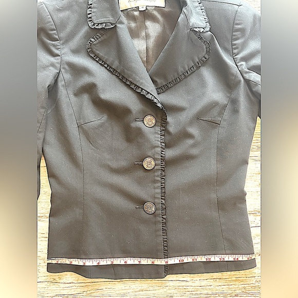 TRINA Turk Womens Ruffle Trim Black Blazer Jacket Lined 3 Silver Buttons 4 - Picture 11 of 14
